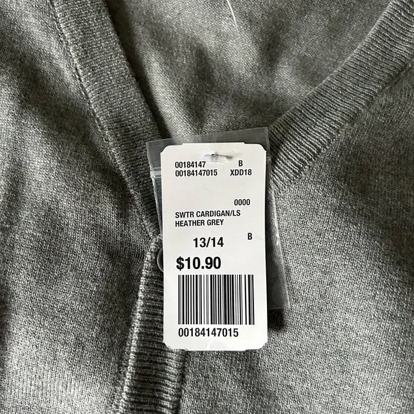 Cardigan/sweather - Picture 8 of 8